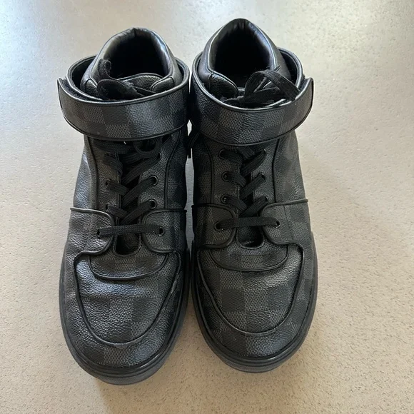 Louis Vuitton | Shoes | Louis Vuitton Graphic Canvas High  display picture 3